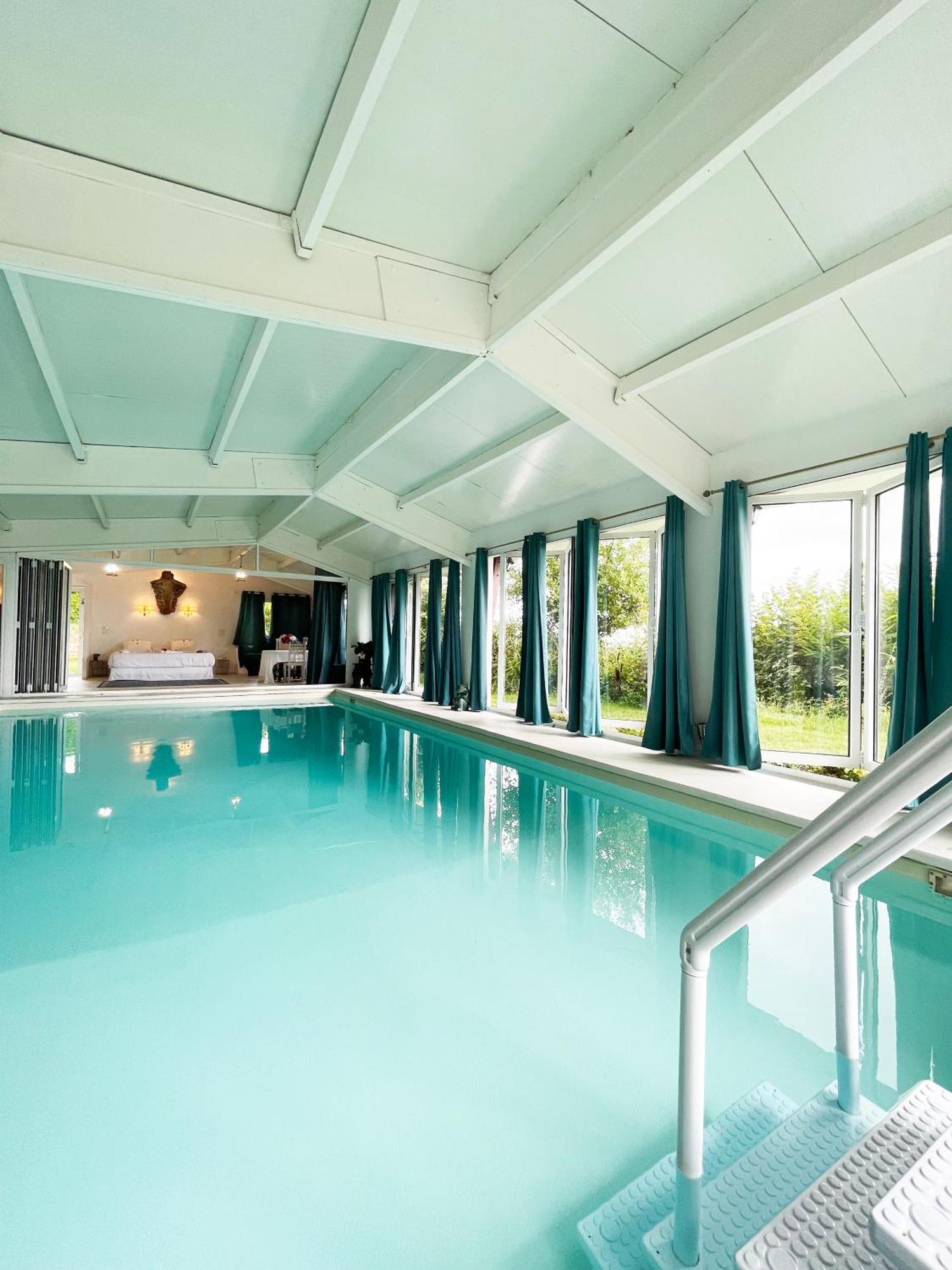 Suite Loft de la Sirène Grande piscine privée Marais-Vernier Esterno foto